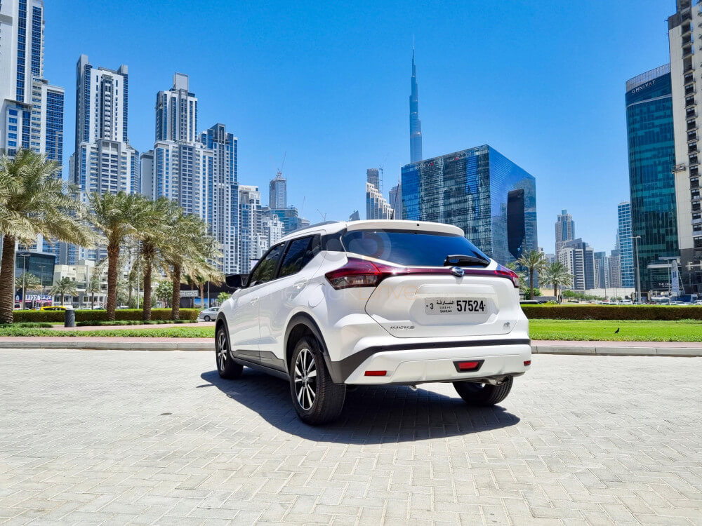 Nissan_Kicks_2022_13203_13203_557336342-1_small