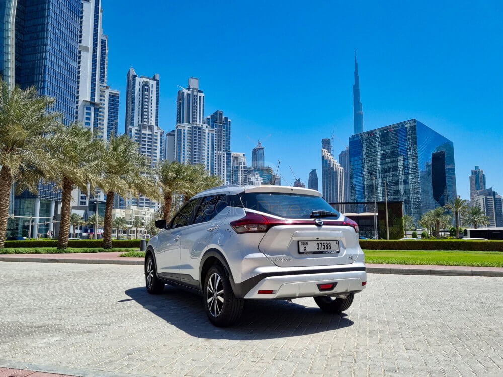 Nissan_Kicks_2022_13344_13344_5583530340-1_small